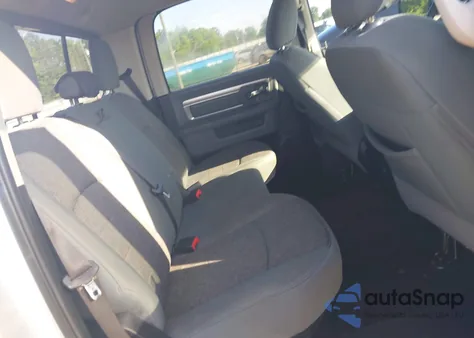 2018 Ram 1500 Big Horn 4X4 5'7 Box из США, поврежденный, VIN 1C6RR7LG3JS137901